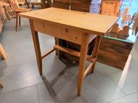 Kleiner Tisch 85 x 51cm - 20.035